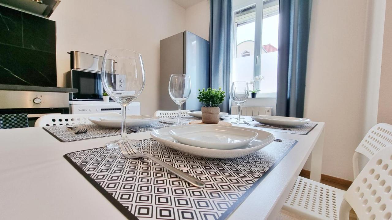 Chez Jm - Calme - Chic - Fibre - Relax Bnb 뮐루즈 외부 사진